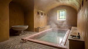 Luxueuse Maison 4 Chambres avec Bains Romains en Pierre